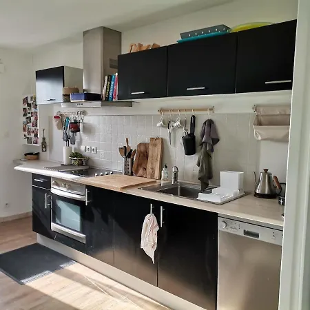 Cosy à 1km De La Apartamento *